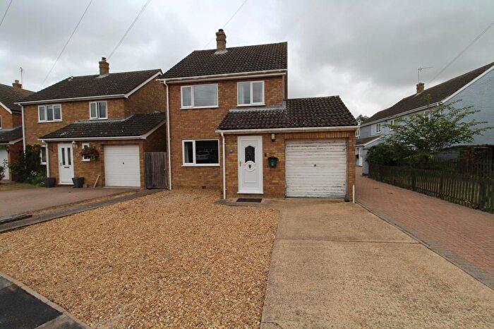 3 Bedroom Detached House To Rent In Daintree, Needingworth, St. Ives, Cambridgeshire, PE27