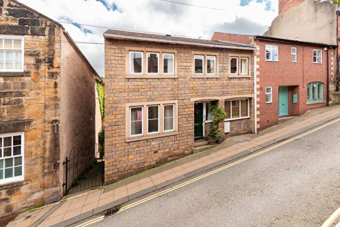 4 Bedroom Terraced House For Sale In Hallstile Bank, Hexham, NE46