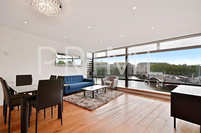 3 Bedroom Flat To Rent In Parliament View Apartments, Albert Embankment, London, SE1