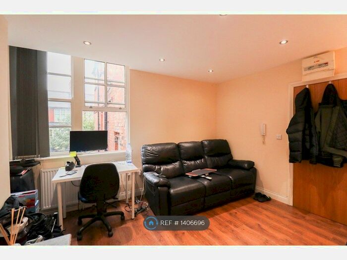 1 Bedroom Flat To Rent In London Road, Leicester, LE2