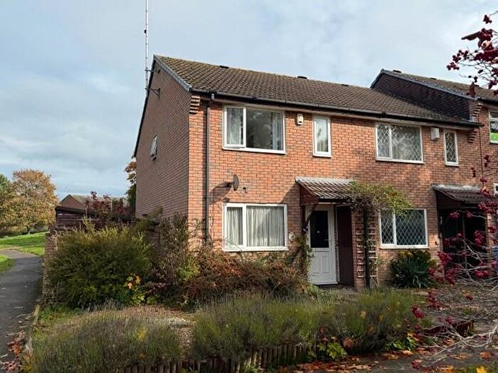 3 Bedroom End Of Terrace House To Rent In Henbury Close, Canford HGeath, Poole, BH17
