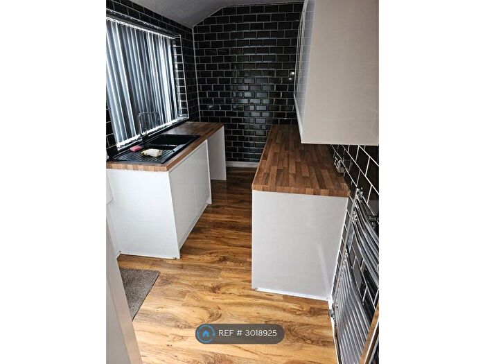 2 Bedroom Terraced House To Rent In Egerton St, Heywood, OL10