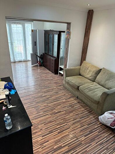 4 Bedroom Detached House To Rent In Minehead Road, Harrow, HA2