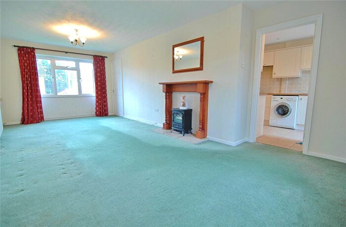3 Bedroom Terraced House For Sale In Mathews Way, Stroud, Gloucestershire, GL5