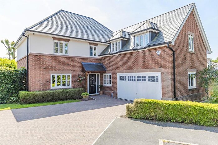 5 Bedroom Detached House For Sale In Gerards Gardens, Nantwich, Cheshire, CW5