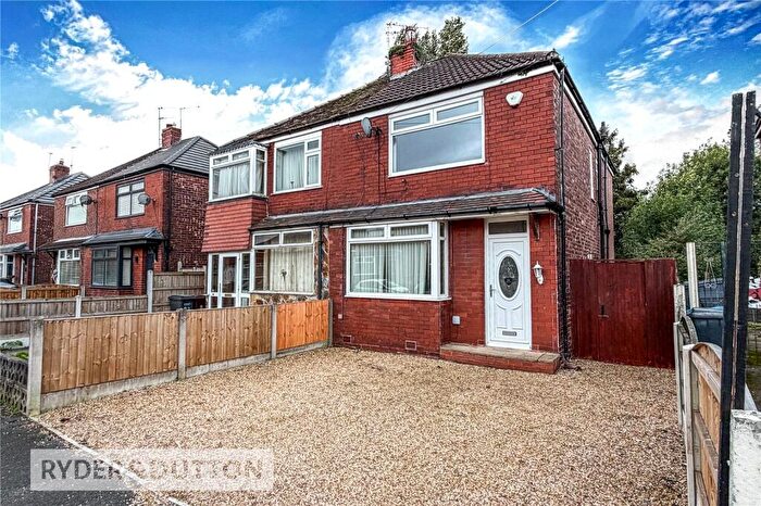 3 Bedroom Semi-Detached House For Sale In Clifton Street, Failsworth, Manchester, Greater Manchester, M35