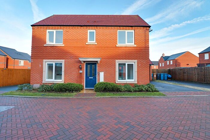 3 Bedroom Detached House To Rent In Lowther Street, Lichfield, WS14