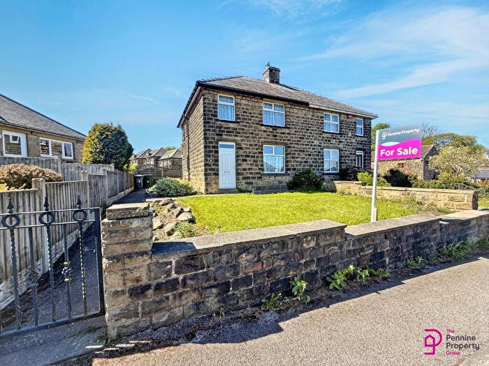 3 Bedroom Semi Detached House For Sale In Westfield Avenue, Thurlstone, S36