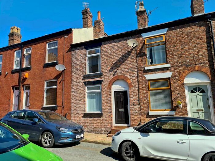 2 Bedroom Terraced House To Rent In Paradise Street, Macclesfield, SK11