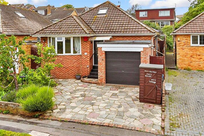 3 Bedroom Detached Bungalow For Sale In Valley Road, Newhaven, East Sussex, BN9