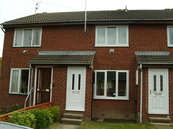 2 Bedroom Terraced House To Rent In Ingleby Way, Leeds, West Yorkshire, LS10