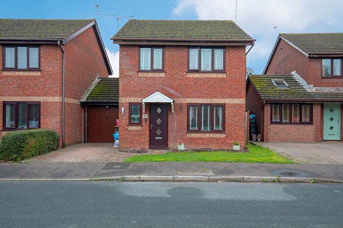 3 Bedroom Detached House For Sale In Mallards Reach, Marshfield, CF3