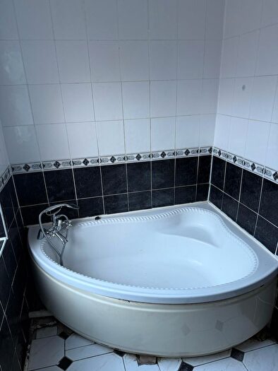 6 Bedroom Terraced House To Rent In Dovey Road, Birmingham, B13