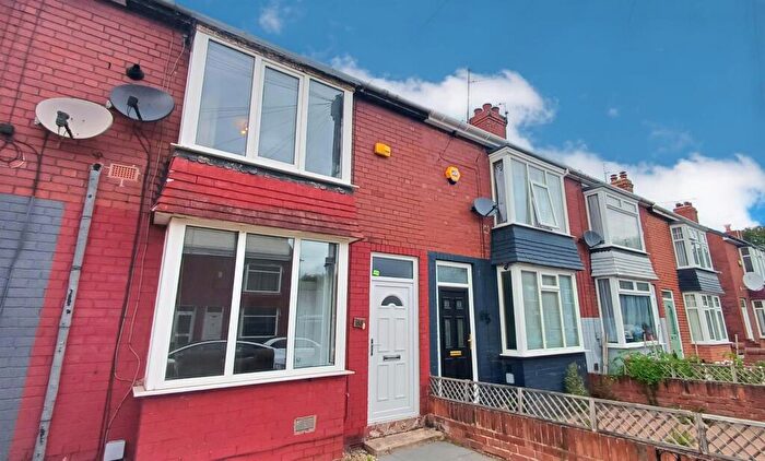 2 Bedroom Terraced House To Rent In Grove Avenue, Doncaster, DN5
