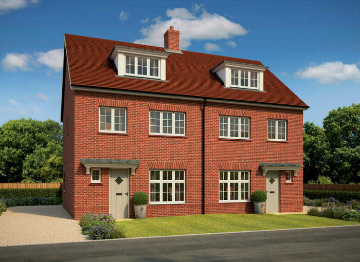 4 Bedroom Semi-Detached House For Sale In Hendricks Green Goffs Lane Goffs Oak Hertfordshire, EN7