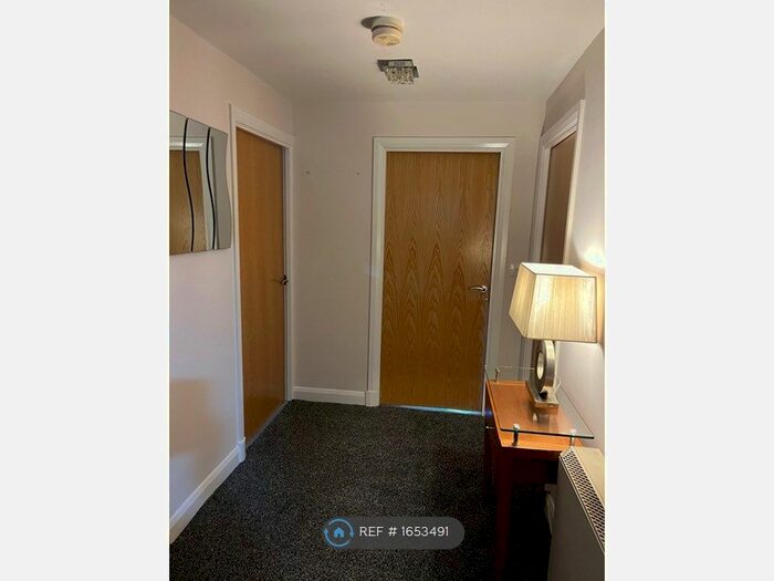 2 Bedroom Flat To Rent In Victoria Mansions, Blackpool, FY3