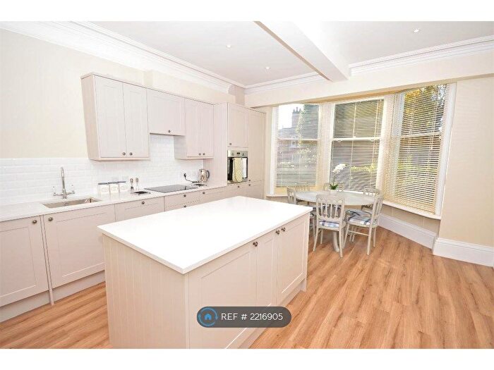 2 Bedroom Semi-Detached House To Rent In West Parade, Lincoln, LN1