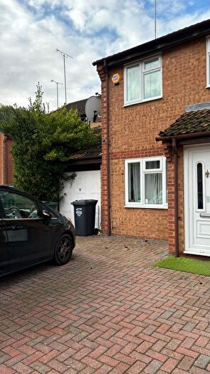 2 Bedroom Semi-Detached House To Rent In Whitby Close, Greenhithe, Dartford, DA9