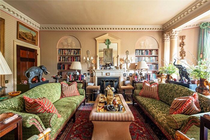 6 Bedroom Apartment For Sale In Drayton Gardens, Chelsea, SW10