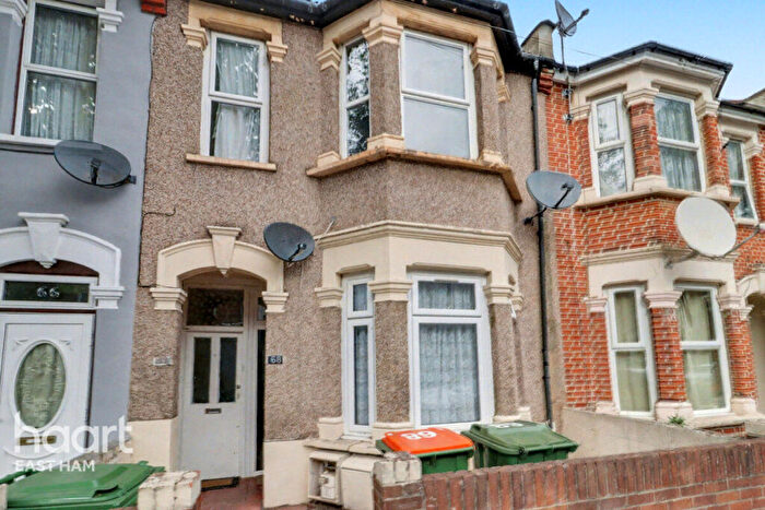 2 Bedroom Maisonette For Sale In Caledon Road, London, E6