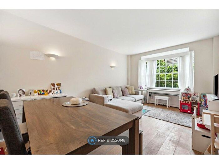 2 Bedroom Flat To Rent In Matlock Court, London, W11