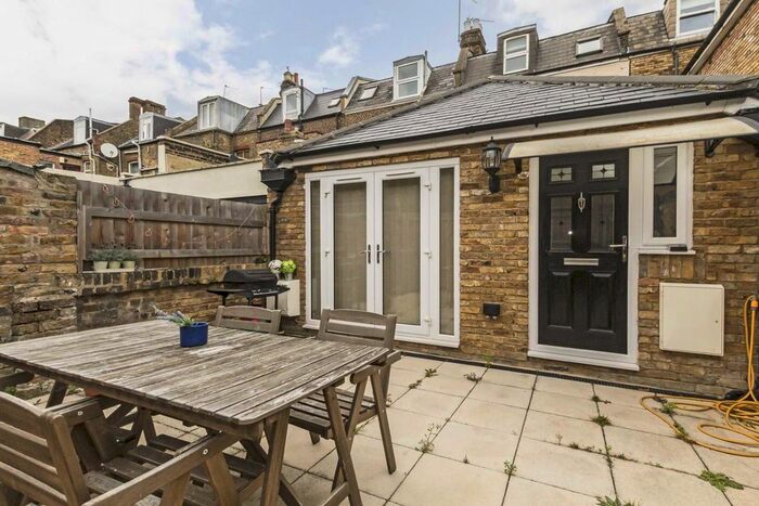 1 Bedroom Flat To Rent In Acton Lane, London, W4