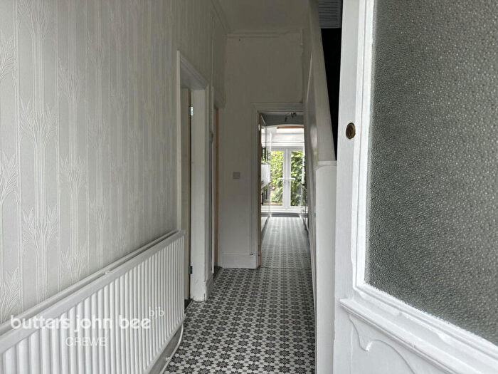 4 Bedroom Terraced House To Rent In Ruskin Road, Crewe, CW2
