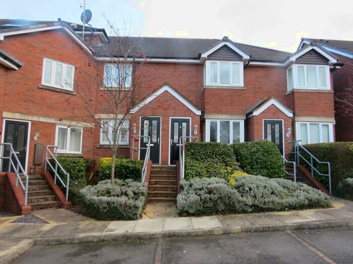 1 Bedroom Apartment To Rent In Bristnall Hall Road, Oldbury, B68
