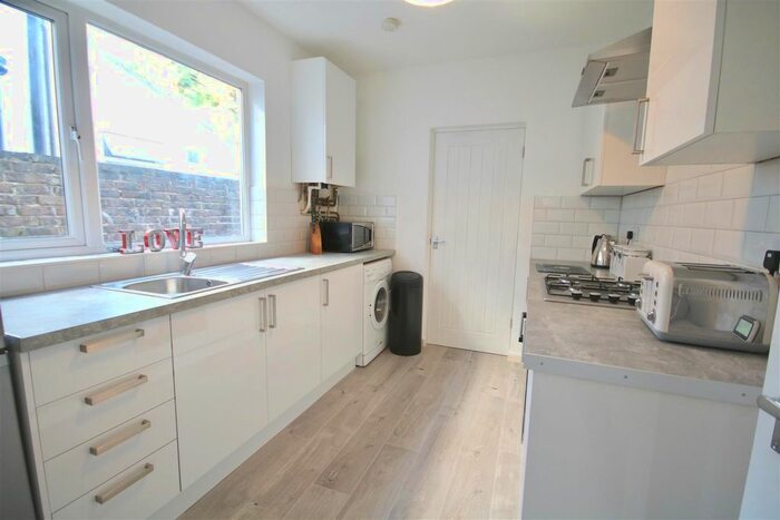 4 Bedroom Terraced House To Rent In Jessie Road, Southsea, PO4