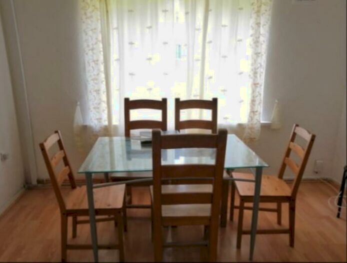 2 Bedroom Flat To Rent In Gaer Vale, Newport, NP20