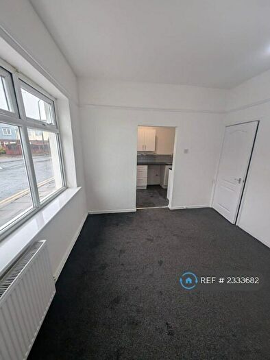 3 Bedroom Flat To Rent In Poulton Road, Wallasey, CH44