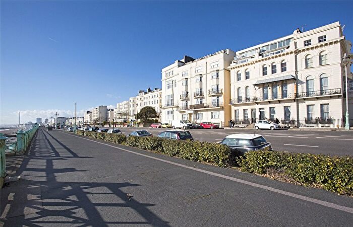 1 Bedroom Flat To Rent In Marine Parade, Brighton, East Sussex, BN2