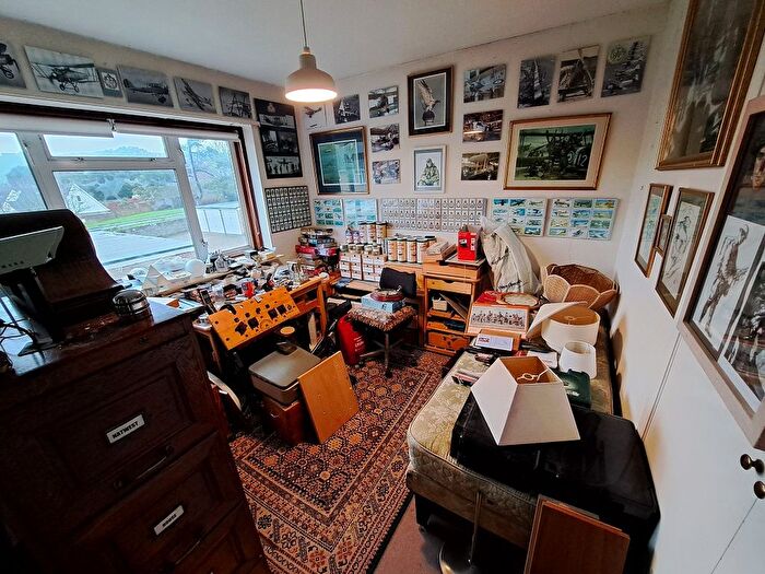 3 Bedroom Terraced House For Sale In Churchill Close, Summerdown, Eastbourne, BN20