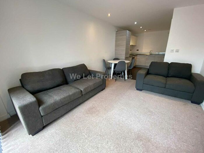 2 Bedroom Apartment To Rent In Nuovo, Great Ancoats Street, M4