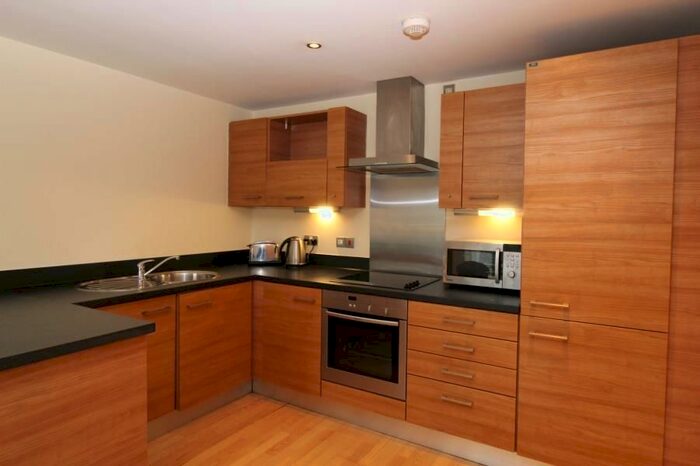1 Bedroom Flat To Rent In Clarence House, Clarence Dock, LS10