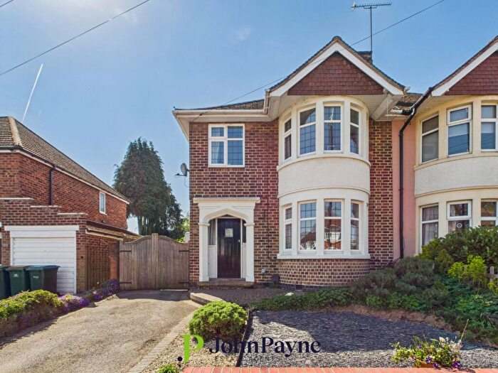 3 Bedroom Semi Detached House For Sale In Dillotford Avenue, Styvechale, Coventry, CV3