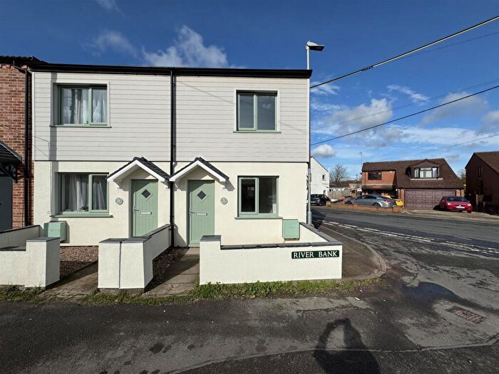 2 Bedroom Semi-Detached House To Rent In River Bank, Spalding, PE11