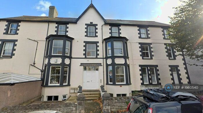 2 Bedroom Flat To Rent In Rhiw Bank Avenue, Colwyn Bay, LL29
