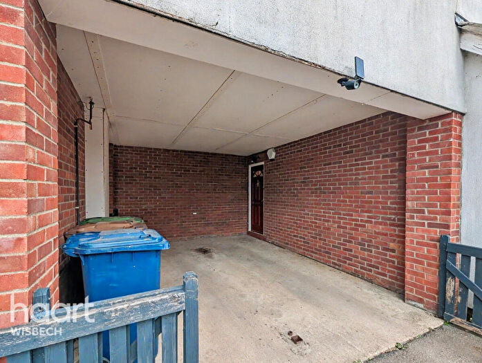 1 Bedroom Apartment For Sale In Redwing Drive, Wisbech, PE13