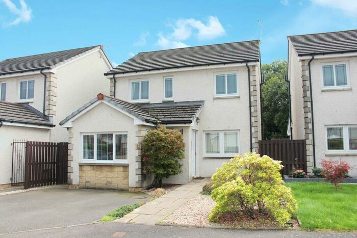 4 Bedroom Detached House To Rent In Bellevue Park, Alloa, Clackmannanshire, FK10