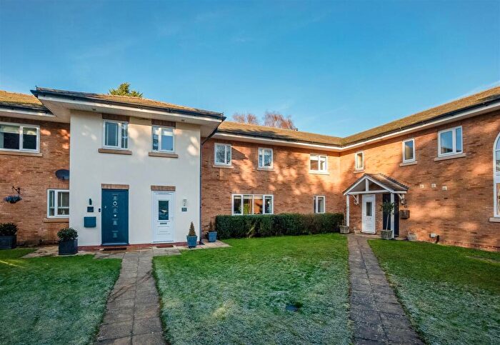 4 Bedroom Terraced House For Sale In Marston Mews, Long Marston, CV37