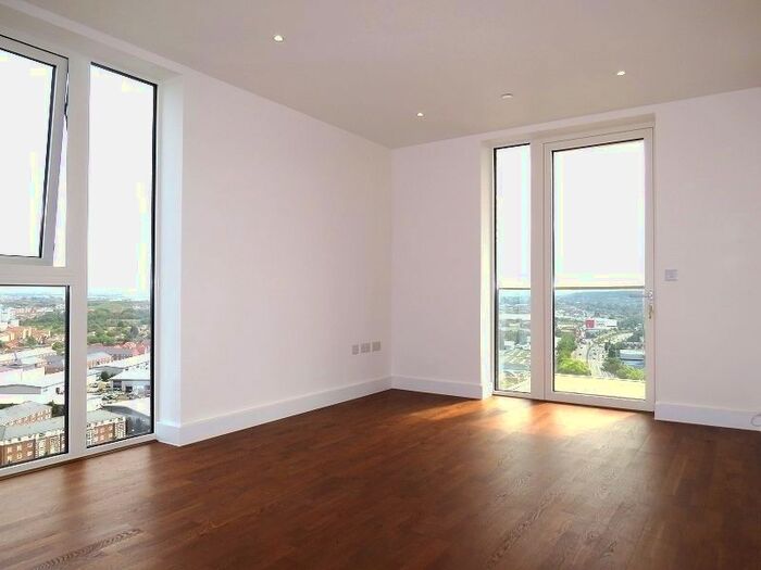 1 Bedroom Flat To Rent In Victory Parade, Royal Arsenal, SE18
