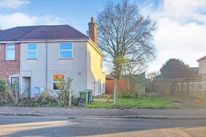 3 Bedroom Semi Detached House For Sale In The Crescent, St. Neots, Cambridgeshire, PE19