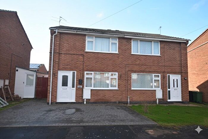3 Bedroom Semi Detached House For Sale In Barrett Drive, Loughborough, LE11