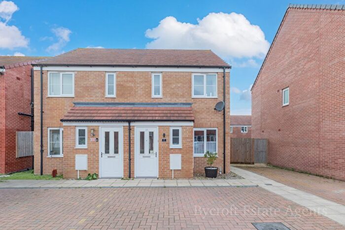 2 Bedroom Semi-Detached House For Sale In Ellis Drive, Bradwell, Great Yarmouth, NR31
