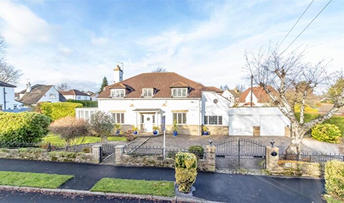 4 Bedroom Detached House For Sale In Wynmore Avenue, Bramhope, Leeds, LS16