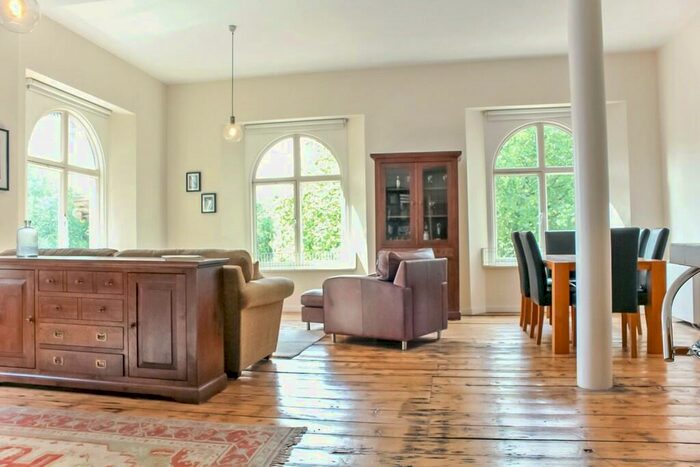 2 Bedroom Apartment To Rent In The Grand, Aytoun Street, M1