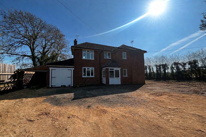 4 Bedroom Detached House To Rent In Crown Hill, Ropsley, Grantham, NG33