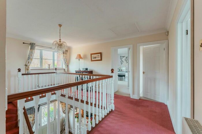5 Bedroom Detached House For Sale In High Oak Lane, Wicklewood, NR18