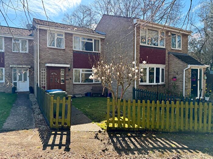 3 Bedroom Terraced House For Sale In Widford Terrace, Hemel Hempstead, Hertfordshire, HP2